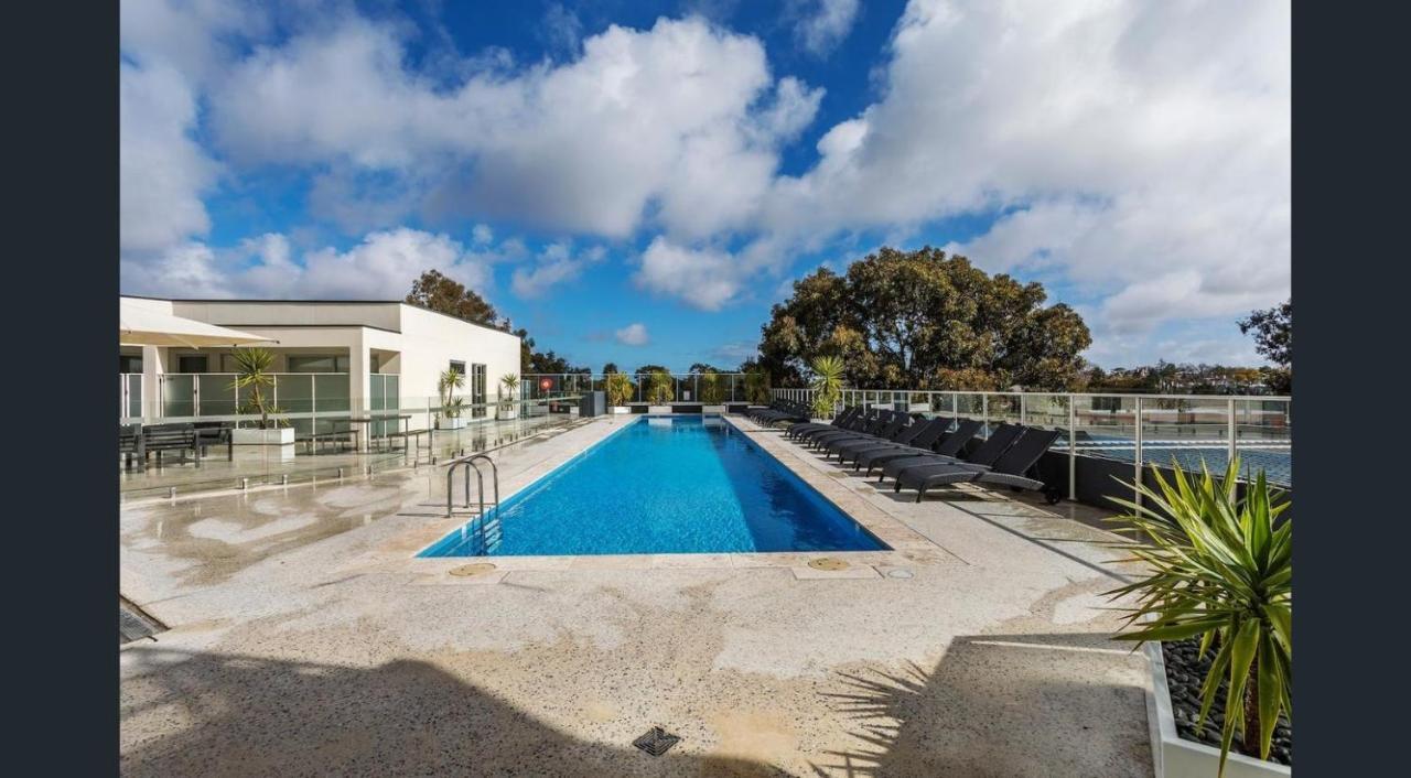 Luxury 2 Bedroom Suite Near Adelaide With A Car Park Broadview 外观 照片